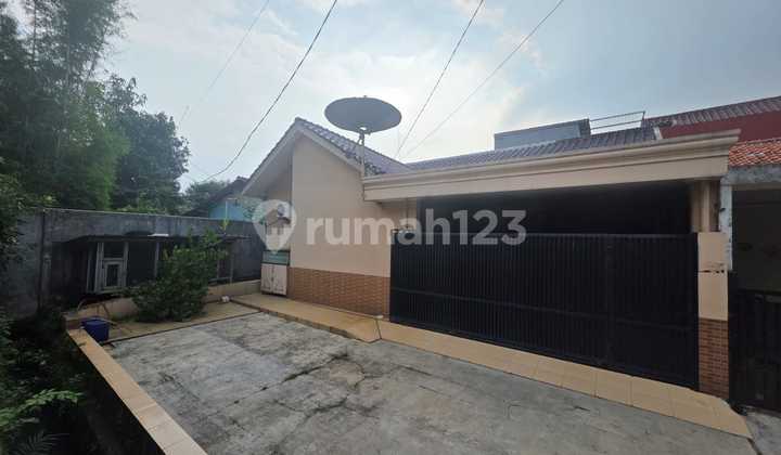 Rumah Bagus Siap Huni Asri di Komp Deplu, Jl Caraka, Pondok Aren Tangerang Selatan 1