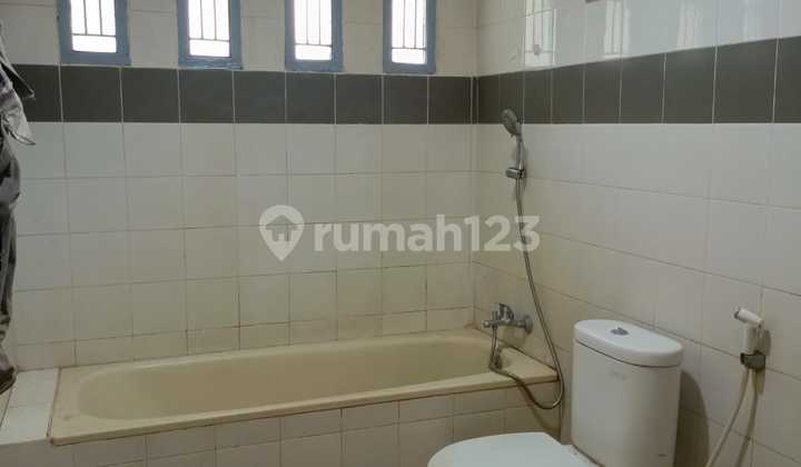 Rumah Bagus Siap Huni Asri di Cluster Flamingo, Bintaro Jaya, Sektor 9 2