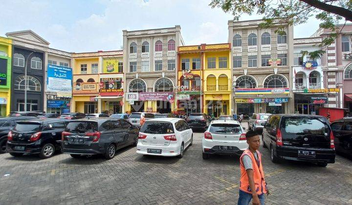 Disewakan Ruko 3 Lantai di Grand Galaxy Bekasi. 1