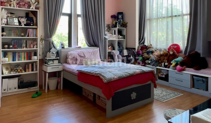 Dijual Rumah Posisi Hook Dengan Kolam Renang Di Cluster Favoritnya Alam Sutera 2