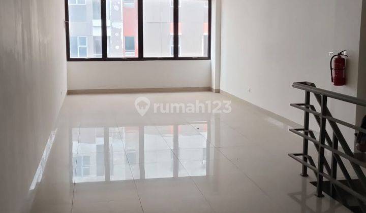 RUKO 3 LANTAI SIAPPPP USAHA SEWA PERKANTORAN DAN TEMPAT TINGGAL  2