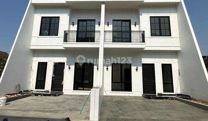 Townhouse Rumah Dijual di Jatimakmur Tol Jatibening & LRT 2