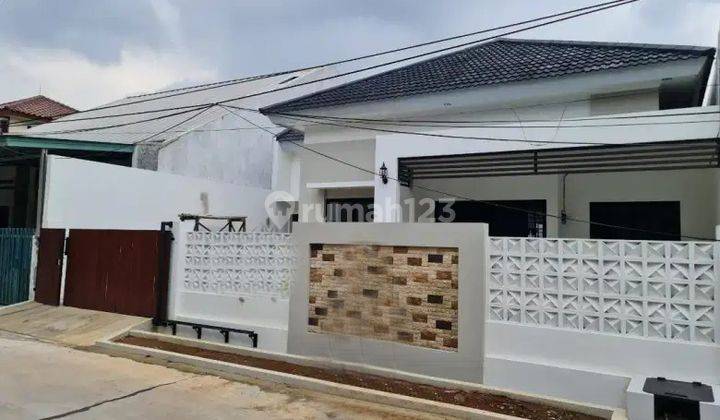 Rumah di Jatiwaringin Pondokgede Bekasi Baru Renovasi 1