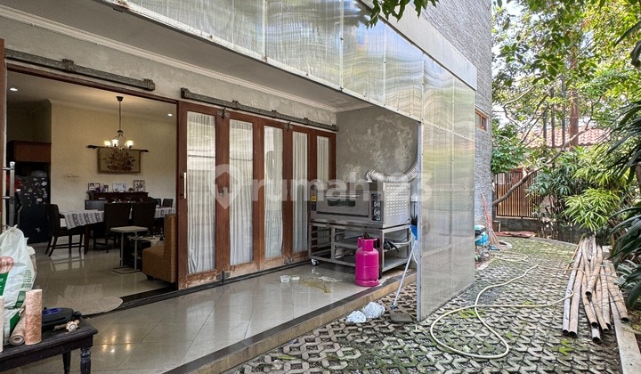 Charming Minimalist Tropical House in Cilandak Near Citos and MRT