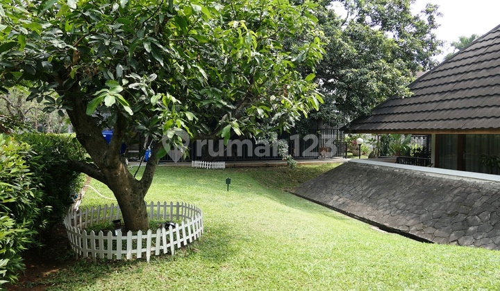 Rumah Bagus Dan Asri Di Perumahan Elite Villa Duta
