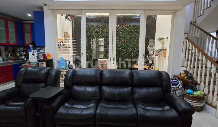 Jual Cepat & Murah Rumah Cantik di Pondok Indah 2