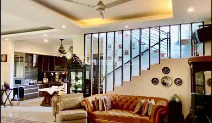 Rumah Cantik Minimalis Modern Lokasi Sangat Strategis 2