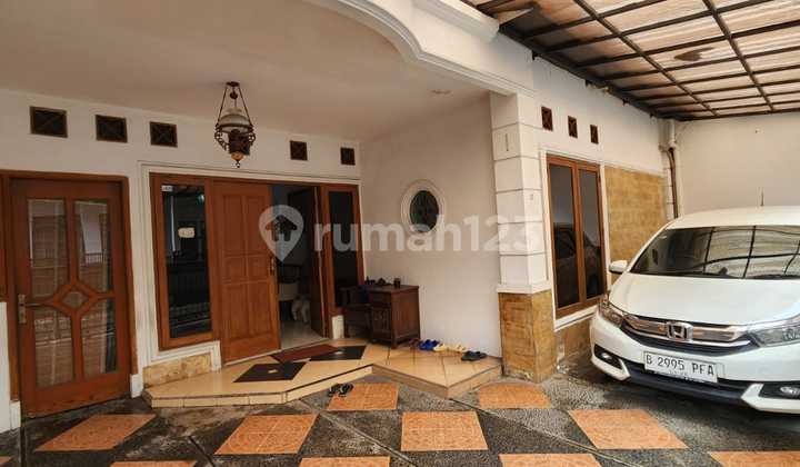 Rumah Asri Siap Huni Di Menteng Dekat Sudirman 2
