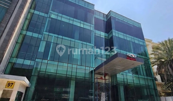 Beautiful Building in the Premium Business Area of Kebayoran Baru