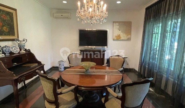 Charming and Well-Maintained House in the Prestigious Menteng Area 2