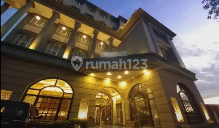 Three Star Hotel ☆☆☆ Steps Away from the Bogor Presidential Palace