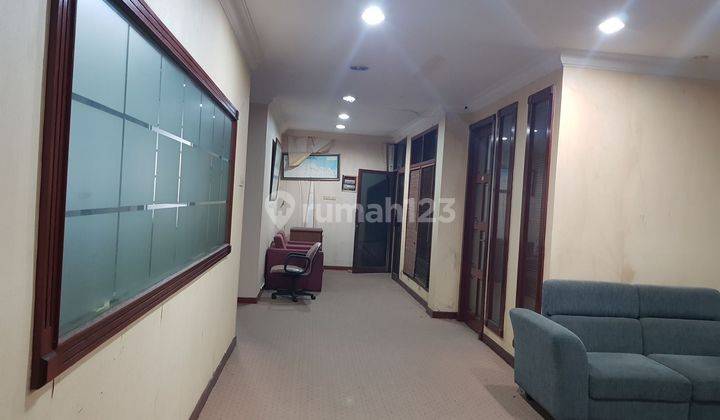 Rumah Kantor Zona Komersial  Raya Patal Senayan 1