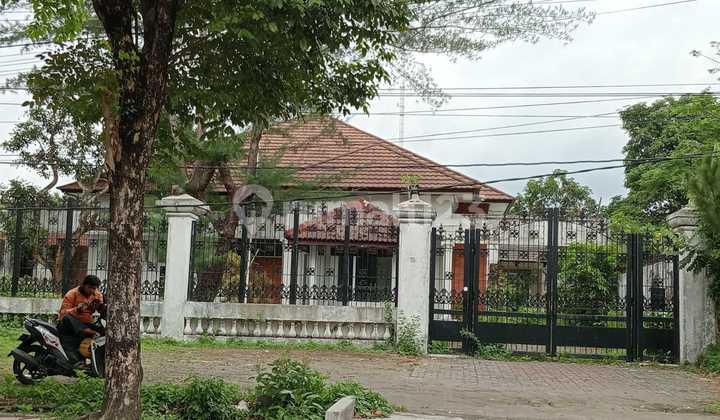 Rumah Zona Komersial Dikawasan Premium Pusat Kota Rumah Zona Komersial Dikawasan Premium Pusat Kota