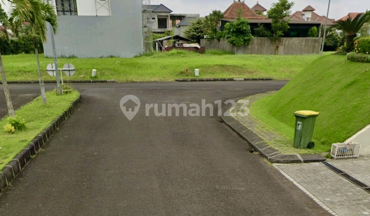 Tanah Langka di Teras Ayung Gatsu Timur One Gate System