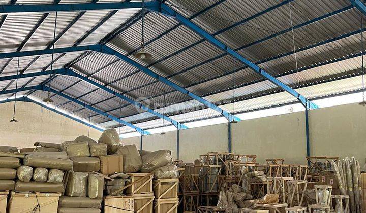Gudang Besar Ekspor Import Di Jalan Raya Baypas I B Mantra Ketewel Gianyar  2