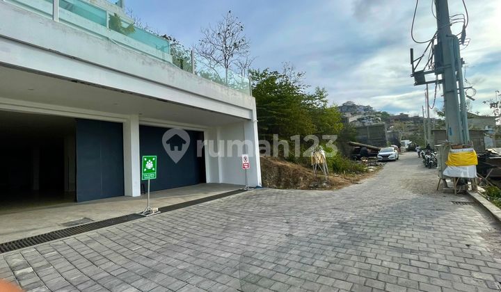 Land with Unblocked Sea View in Villa Labuan Sait Pecatu Area Land with Unblocked Sea View in Villa Labuan Sait Pecatu Area