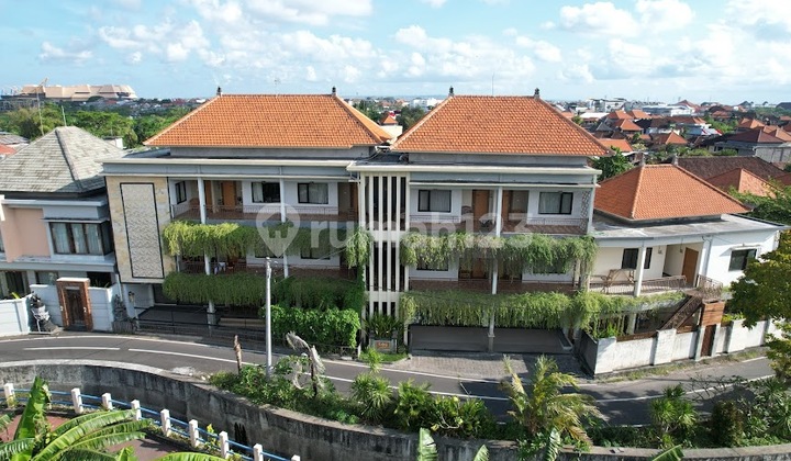 3-Unit Villa in Seminyak Near Sunset Road 9 Bedrooms 3-Unit Villa in Seminyak Near Sunset Road 9 Bedrooms