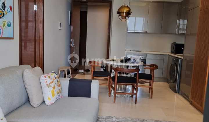 Rent Apartment District 8 Senopati 1 Bedroom High Floor Furnished 2