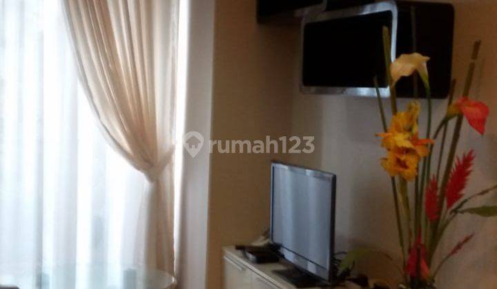 Sewa Apartemen Sahid Sudirman 2 Bedroom Lantai Tengah Furnished 1