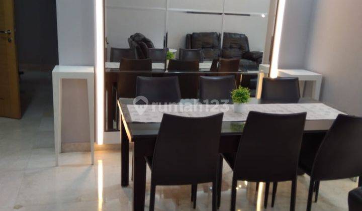 For Rent Apartment Senayan Residence 3 Bedrooms Middle Floor 2