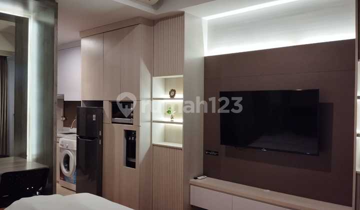 For Rent Apartment Sudirman Hill Studio Type High Floor Furnished 2