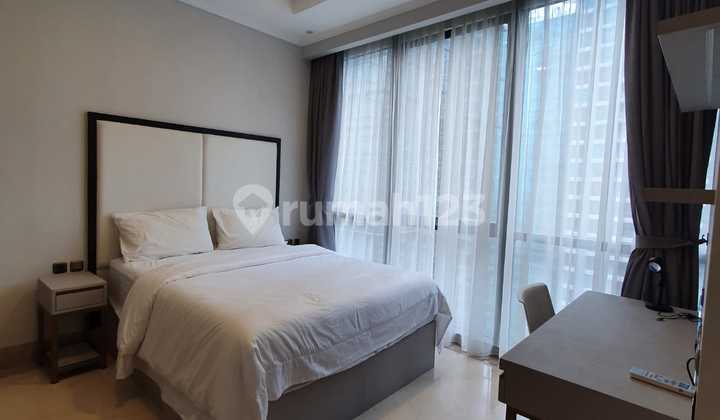 Sewa Apartemen District 8 Senopati 2 Bedroom Lantai Tengah Furnished