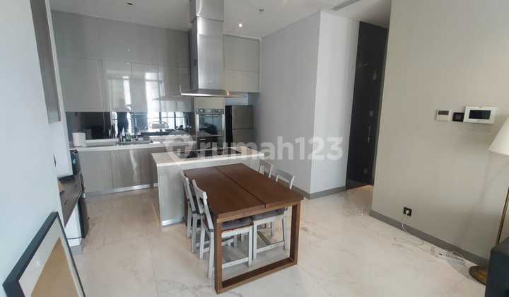 Sewa Apartemen Senopati Suites 2 Bedroom Lantai Tengah Furnished 2