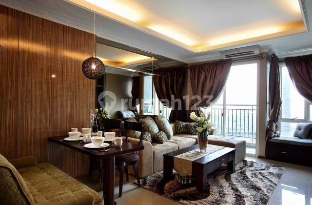 Sewa Apartemen Thamrin Residence 2 Bedroom Lantai Tinggi Furnished 2
