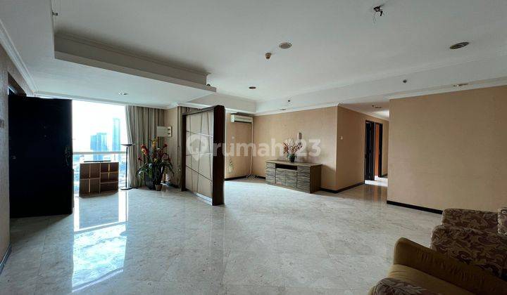 Dijual Apartemen Bellagio Residence 3 Bedroom Renov Semi Furnished 1