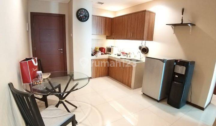 Sewa Apartemen Thamrin Residences 2 Bedroom Lantai Tinggi Furnished 1