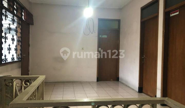 Quick Sale of Meanroad A Yani House in Business Location 2