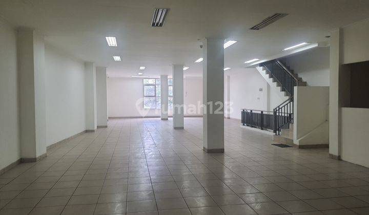 Sewa Ruko Tiga Lantai A Yani Siap Pakai Lokasi Istimewa 2