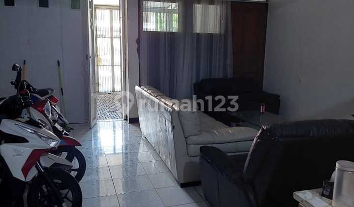 For Quick Sale: Mekarwangi House, Good Complex, Comfortable Environment. 2