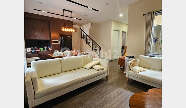 Rumah Hadap Selatan De Park BSD Cluster Frangipani