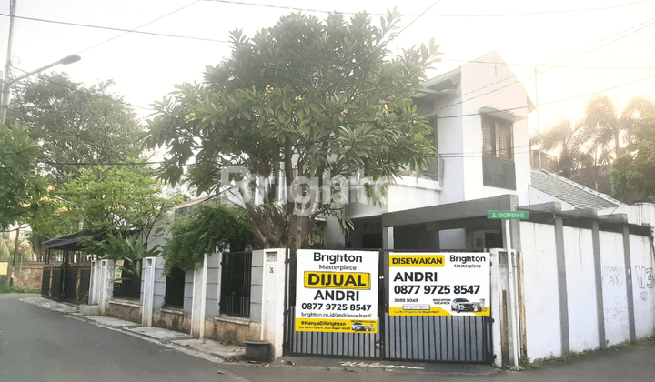 Di kan  rumah cantik dan modern 2 lantai di Cawang - Jakarta Timur 1