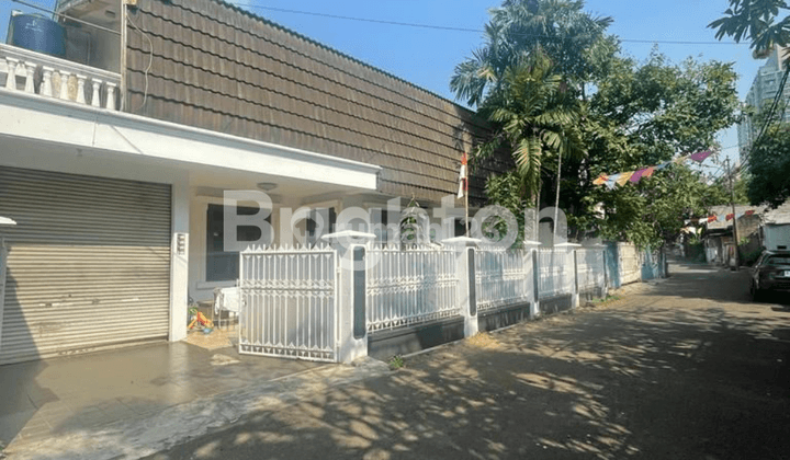 RUMAH BESAR DI KEMANG - MAMPANG PRAPATAN - JAKARTA SELATAN 1