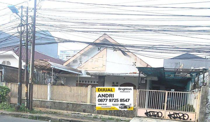 rumah luas di Cawang Baru 1