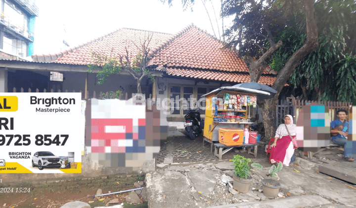 DI JUAL RUMAH LAMA STRATEGIS  DEPAN JALAN ARTERI DEWI SARTIKA JAKARTA TIMUR   2