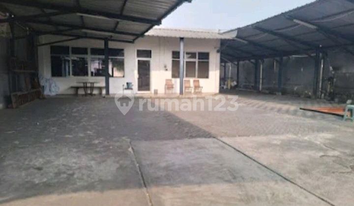 Ex Car Wash Workshop Ready for Business, Strategic Location in Petukangan Selatan, Pesangrahan, South Jakarta.