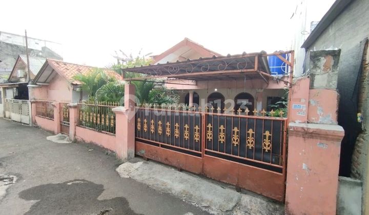 Rumah Siap Huni dengan 7 Kamar Kos Dekat Kampus Mercu Buana Meruya - Jakarta Barat ( Dekat Kampus Mercu) Rumah Siap Huni dengan 7 Kamar Kos Dekat Kampus Mercu Buana Meruya - Jakarta Barat ( Dekat Kampus Mercu)