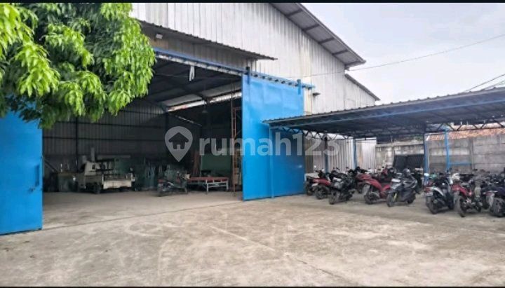 Gudang Siap Usaha di Kawasan Perudangan Kavling Dprcipondoh