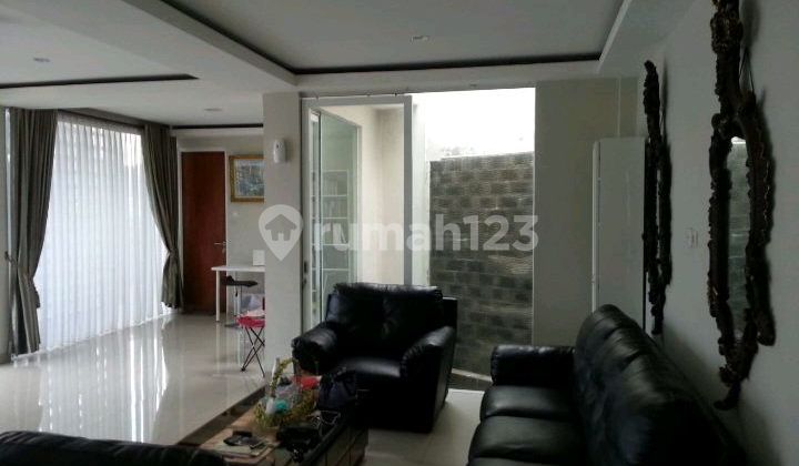 Rumah Siap Huni di Taman Meruya Ilir Jakarta Barat 2
