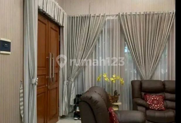 Rumah Hunian 2 Lantai Siap Huni Lokasi Strategis Dikawasan Perumahan Graha Raya Dekat Dg Alam Sutra /Bintaro dan Akes Toll 2