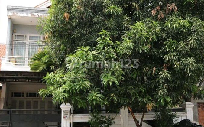 2-Storey Residential House in Pesanggarahan Permai Housing, Strategic Location Near Toll Access, Busway Stop, Budi Luhur University in South Jakarta