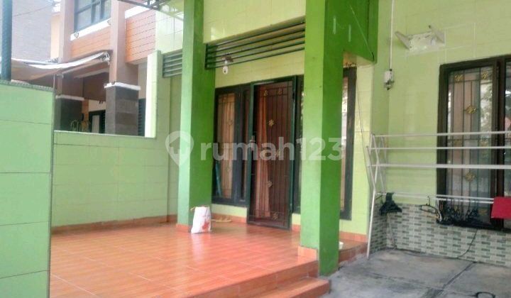 Ready-to-Occupy House in Graha Raya Housing Complex, South Tangerang 2