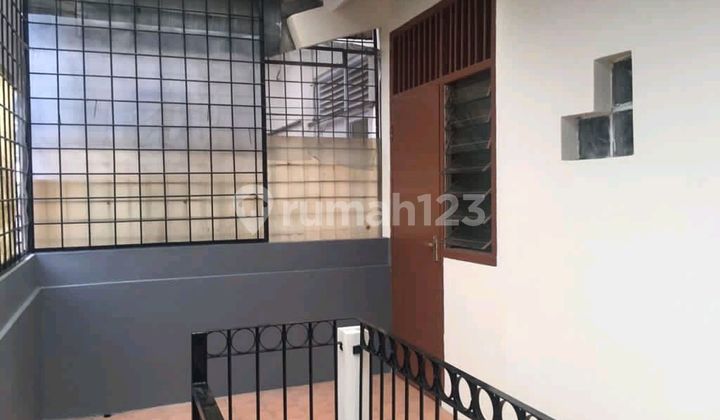 2-Storey Ready-to-Occupy House in Bintaro Sector 6 Housing, South Tangerang 2