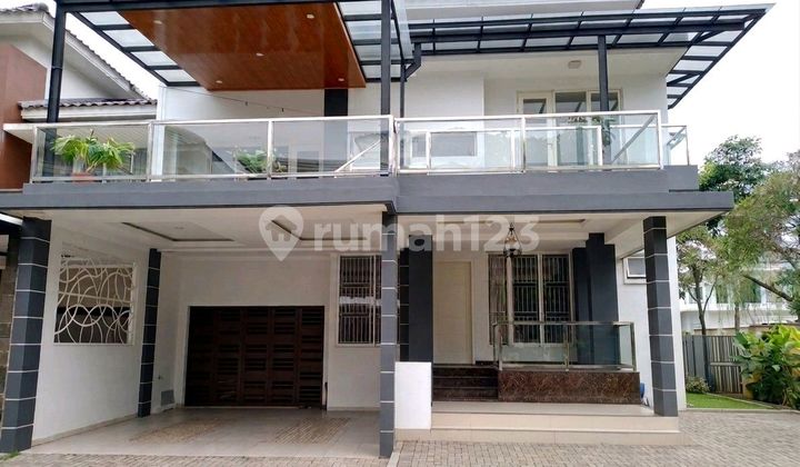 Ready-to-Occupy House in Kebayoran Essence Bintaro Sector 7 South Tangerang