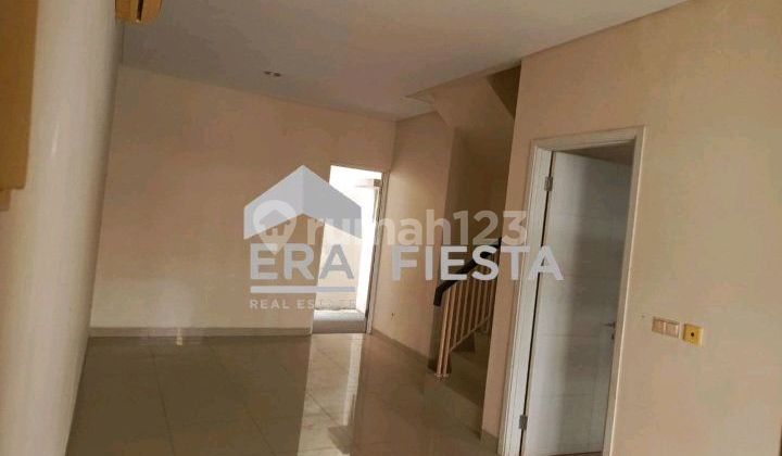 Rumah Siap Huni Di Green Lake City Sherly 2