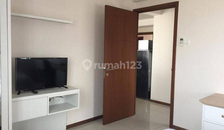 Jual Apartemen Thamrin Executive 2 Bedroom Lantai Sedang Furnished 4