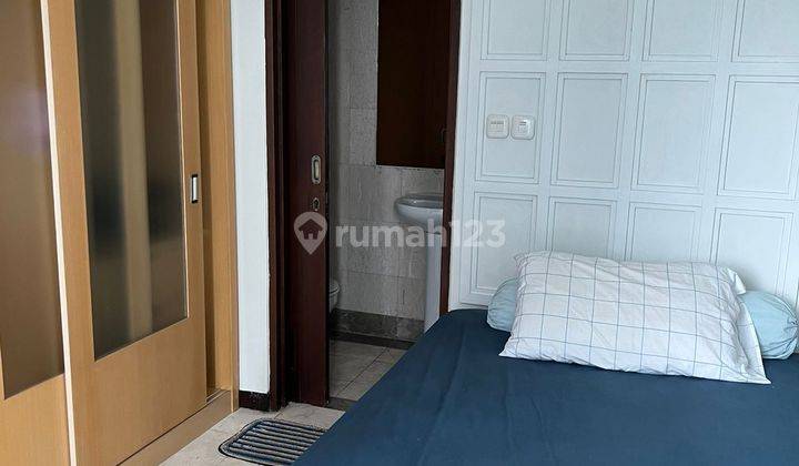 Sewa Apartemen Bellagio Residence 2 Bedroom Lantai Sedang Furnished 3